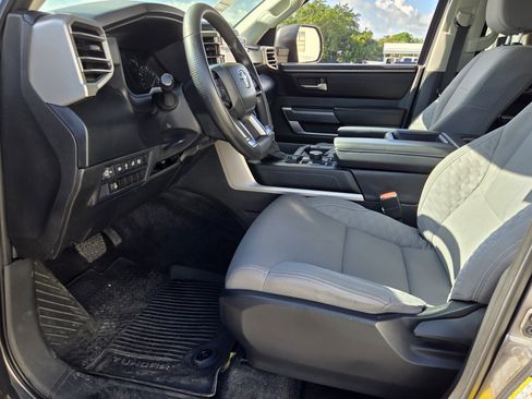 Used 2024 Toyota Tundra SR5 AWD/4WD image 9