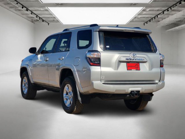 Used 2023 Toyota 4Runner SR5 AWD/4WD image 3