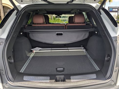 Certified 2023 Cadillac XT5 Premium Luxury image 11