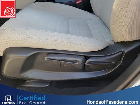 Certified 2023 Honda HR-V LX image 20