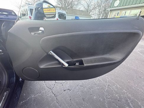 Used 2007 Saturn Sky w/ Premium Trim Pkg image 35