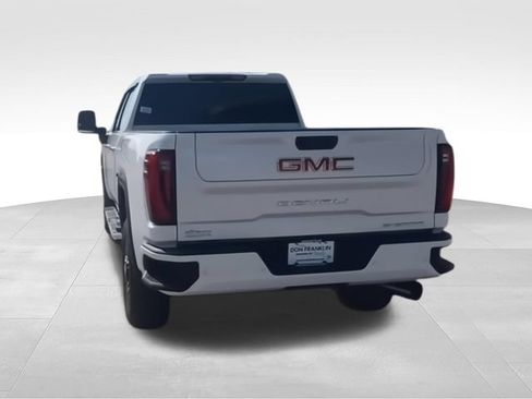 Used 2024 GMC Sierra 2500 Denali w/ Denali Reserve Package AWD/4WD image 7