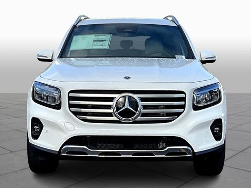Used 2025 Mercedes-Benz GLB 250 image 3