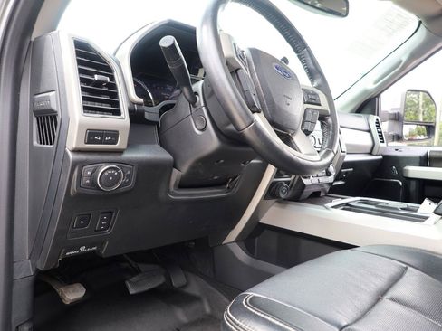Used 2021 Ford F350 Lariat w/ Lariat Ultimate Package AWD/4WD image 35