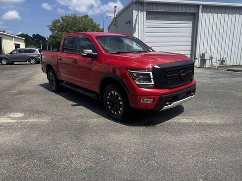 Used 2020 Nissan Titan PRO-4X w/ Pro-4x Utility Package AWD/4WD image 3
