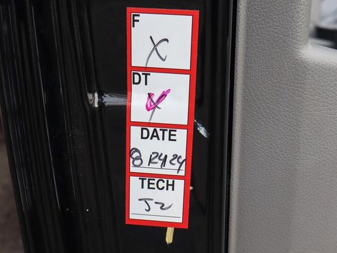 Used 2018 Mercedes-Benz Sprinter 2500 image 52