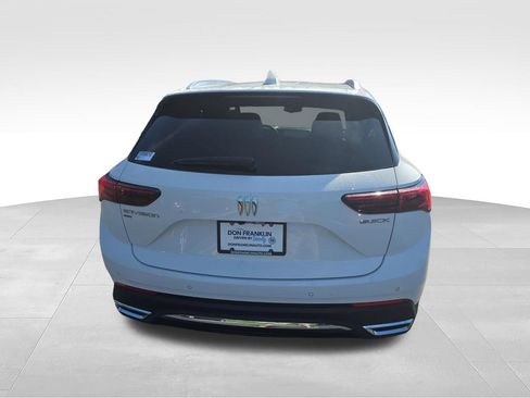 Used 2024 Buick Envision Preferred AWD/4WD image 5