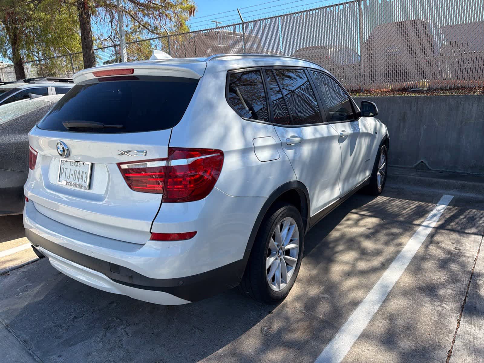Used 2016 BMW X3 sDrive28i RWD image 6