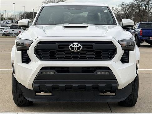 Used 2024 Toyota Tacoma TRD Sport image 15