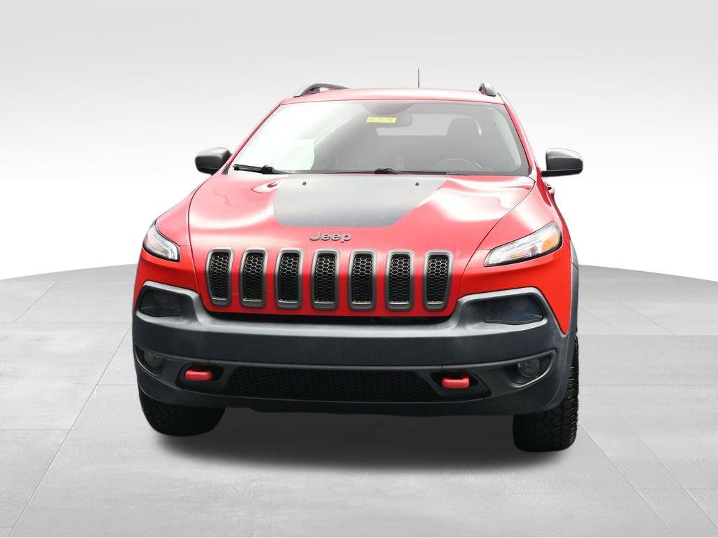 Used 2017 Jeep Cherokee Trailhawk AWD/4WD image 8