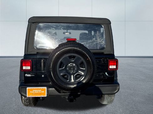Certified 2022 Jeep Wrangler Sport image 5