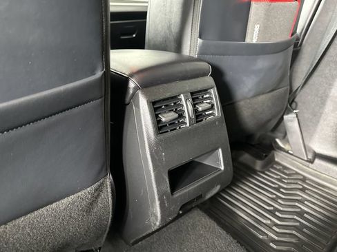 Used 2022 Mitsubishi Outlander SE FWD image 22