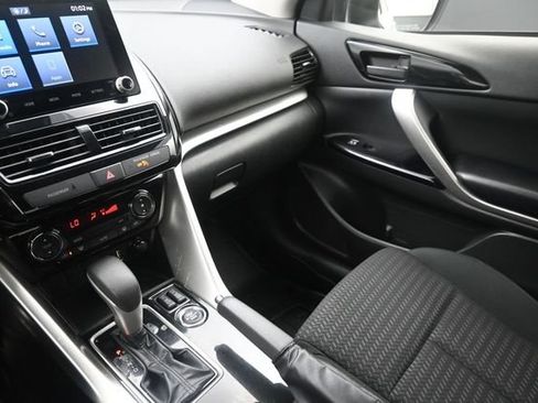 Used 2023 Mitsubishi Eclipse Cross LE AWD/4WD image 29