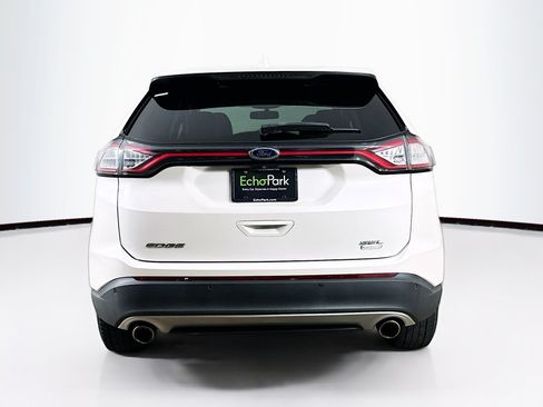 Used 2016 Ford Edge SEL w/ Equipment Group 201A FWD image 7