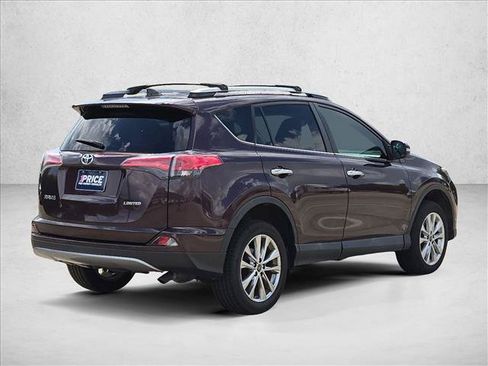 Used 2017 Toyota RAV4 Limited FWD image 5