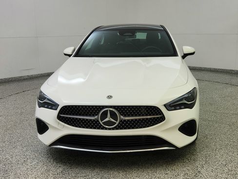 Used 2025 Mercedes-Benz CLA 250 image 2