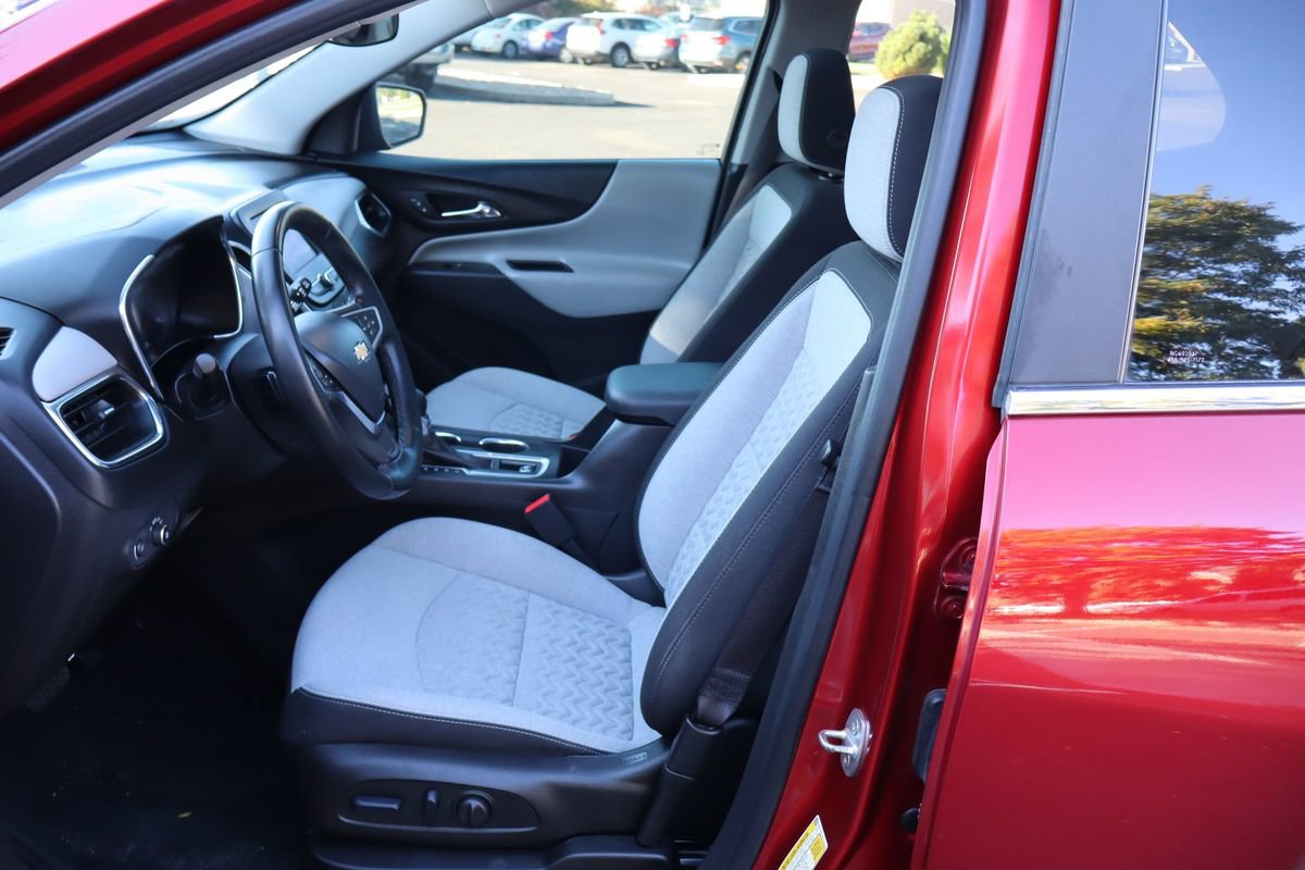 Used 2023 Chevrolet Equinox LT AWD/4WD image 19