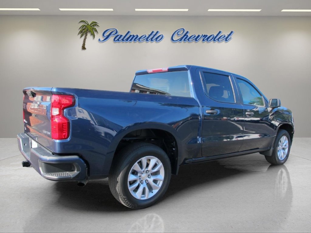 Certified 2022 Chevrolet Silverado 1500 Custom RWD image 3