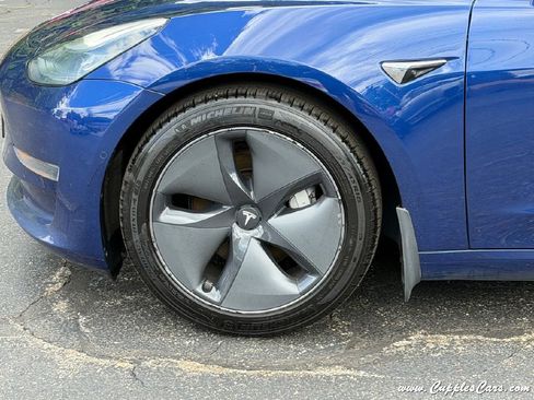 Used 2020 Tesla Model 3 Standard Range Plus RWD image 43