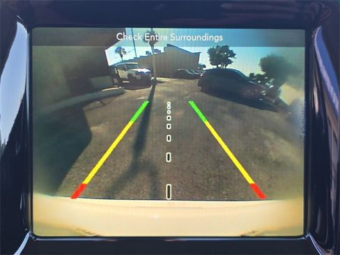 Used 2018 Jeep Compass Limited w/ Navigation Group image 19