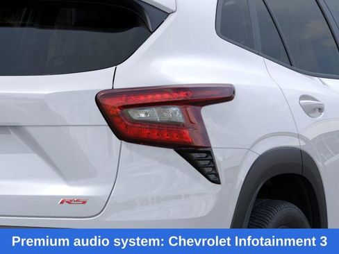 New 2026 Chevrolet Trax RS w/ Sunroof Package image 12