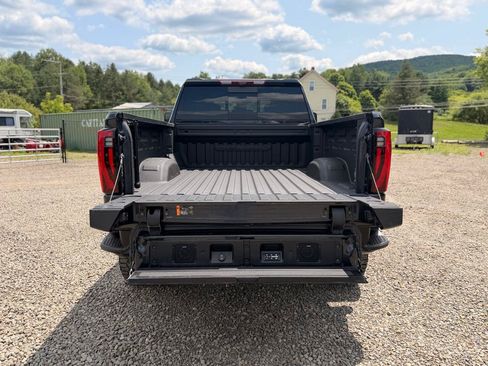 Used 2024 GMC Sierra 2500 Denali Ultimate AWD/4WD image 19