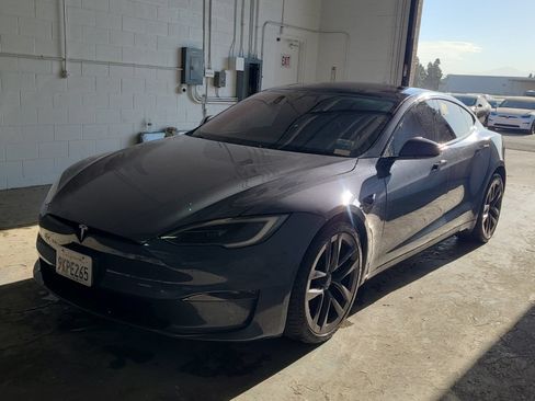 Used 2022 Tesla Model S AWD/4WD image 9