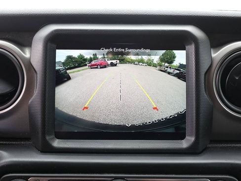 Used 2022 Jeep Wrangler Unlimited Sport AWD/4WD image 18