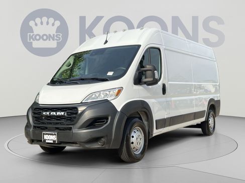 Used 2023 RAM ProMaster 2500 FWD image 1