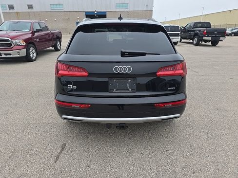 Used 2019 Audi Q5 2.0T Premium Plus w/ Premium Plus Package AWD/4WD image 5
