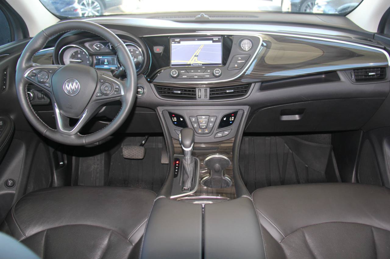 Used 2020 Buick Envision Essence w/ Experience Buick Package FWD image 9