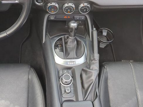 Used 2023 MAZDA MX-5 Miata Grand Touring image 15