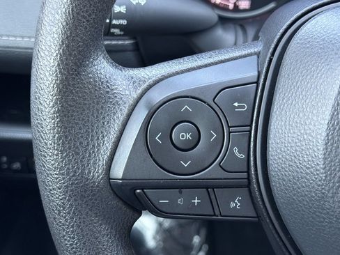 Used 2024 Toyota RAV4 XLE w/ Convenience Package FWD image 12