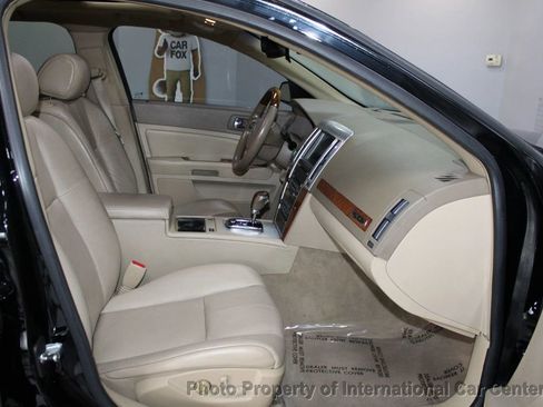 Used 2010 Cadillac STS w/ Performance Handling Package image 28