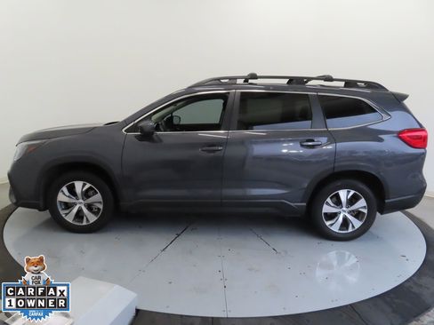 Certified 2024 Subaru Ascent Premium w/ Convenience Package image 9