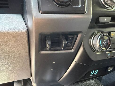 Used 2019 Ford F250 XLT AWD/4WD image 43