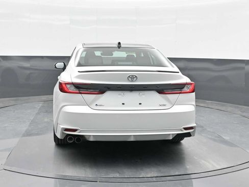 Used 2025 Toyota Camry XSE image 3