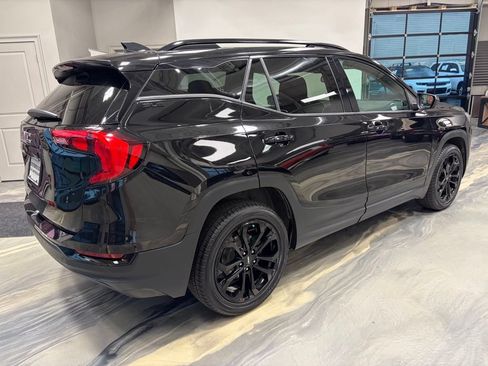 Used 2020 GMC Terrain SLE w/ Driver Convenience Package FWD image 28