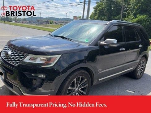 Used 2018 Ford Explorer Platinum AWD/4WD image 4