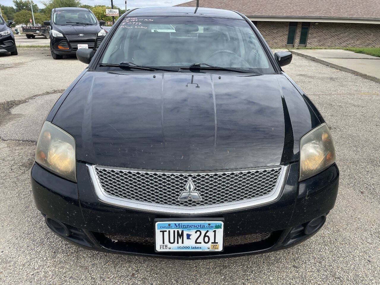 Used 2010 Mitsubishi Galant ES FWD image 3