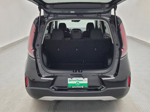 Used 2025 Kia Soul LX w/ LX Technology Package image 29