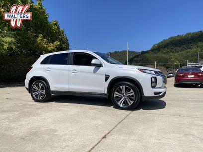 New 2025 Mitsubishi Outlander Sport ES