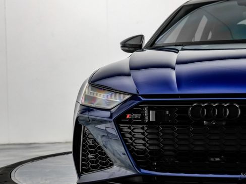 Used 2021 Audi RS 7 Sportback w/ Carbon Optic Package AWD/4WD image 30
