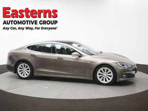 Used 2016 Tesla Model S 90D AWD/4WD image 39
