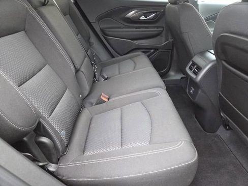 Used 2022 GMC Terrain SLE w/ Driver Convenience Package image 24