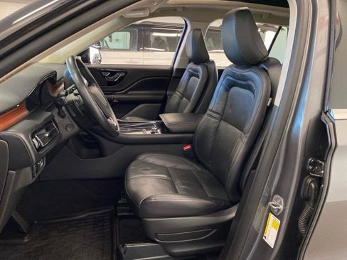 Certified 2023 Lincoln Aviator Reserve w/ Equipment Group 201A image 17