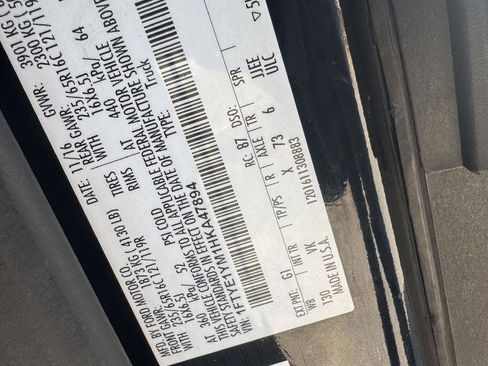 Used 2017 Ford Transit 150 150 Van Low Roof w/ Exterior Upgrade Package image 15