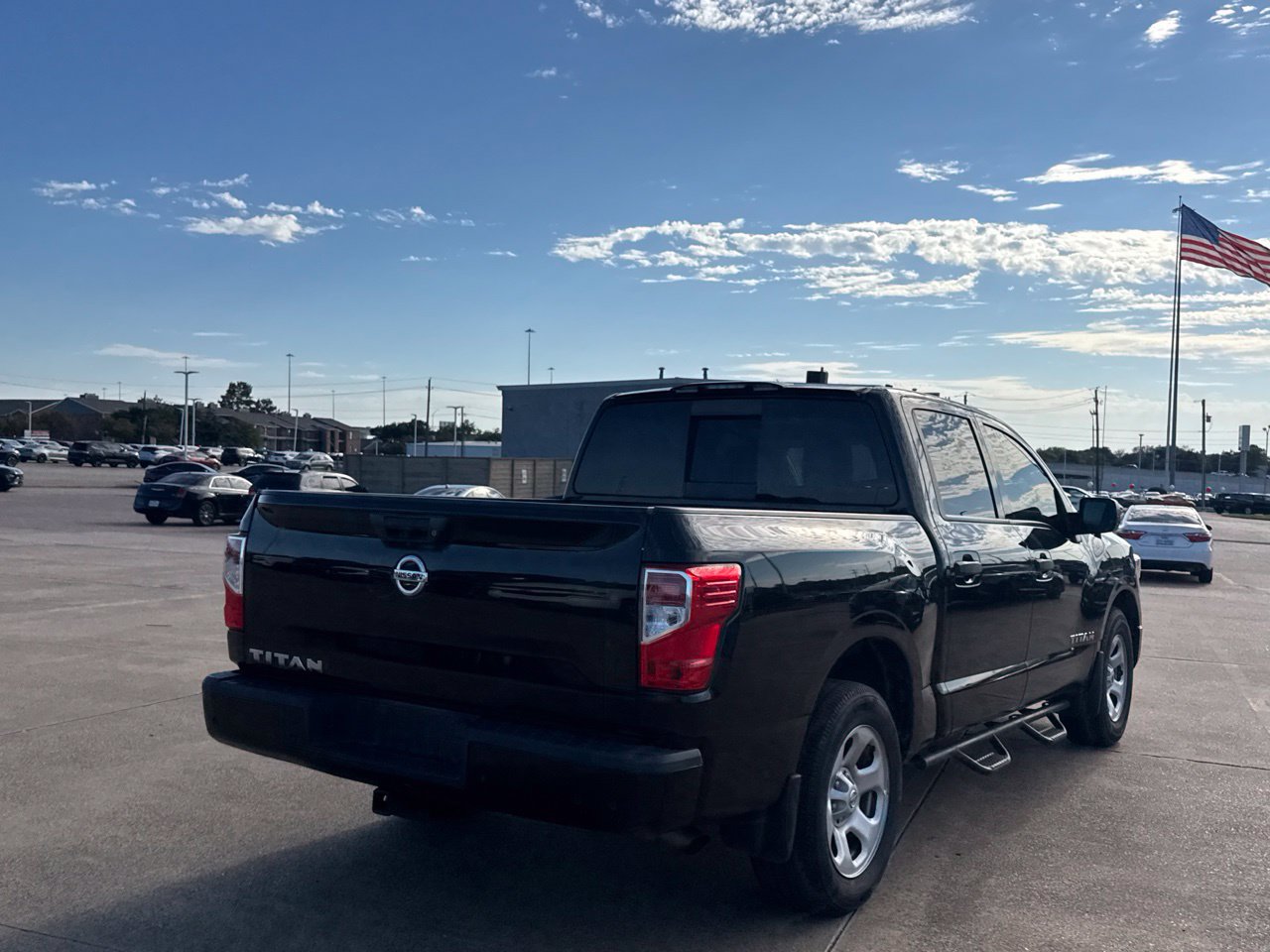 Used 2021 Nissan Titan S w/ S Utility Package RWD image 27