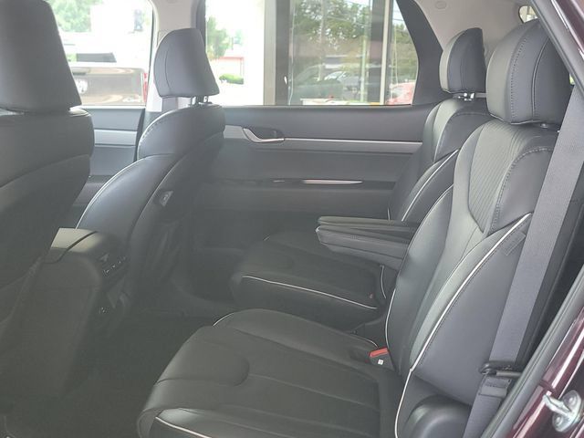 Used 2025 Hyundai Palisade SEL AWD/4WD image 14