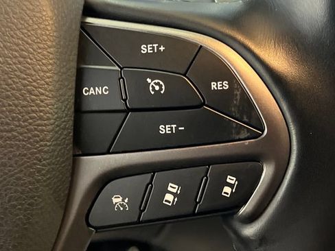 Used 2020 Jeep Grand Cherokee Limited X AWD/4WD image 22